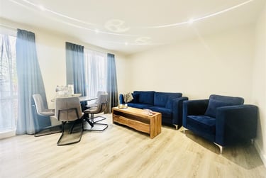 2 bed flat, 31 Gregory Street, Lenton, Nottingham, NG72NL - Image 2